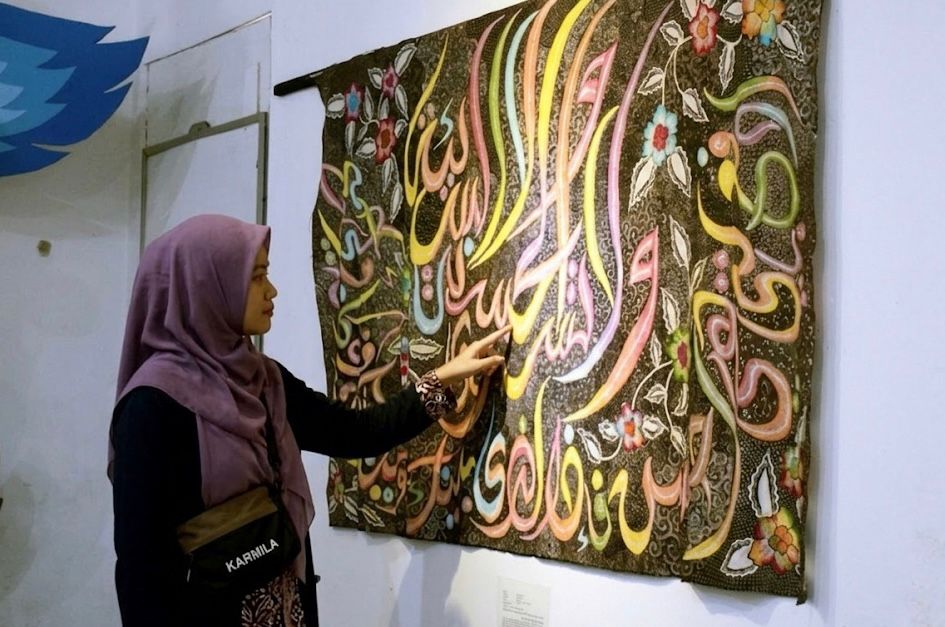 Perdana Digelar di Kota Blitar, Pameran Kaligrafi “Ziarah Jiwa” Ajak Pengunjung Menyelami Makna Spiritual Ramadan