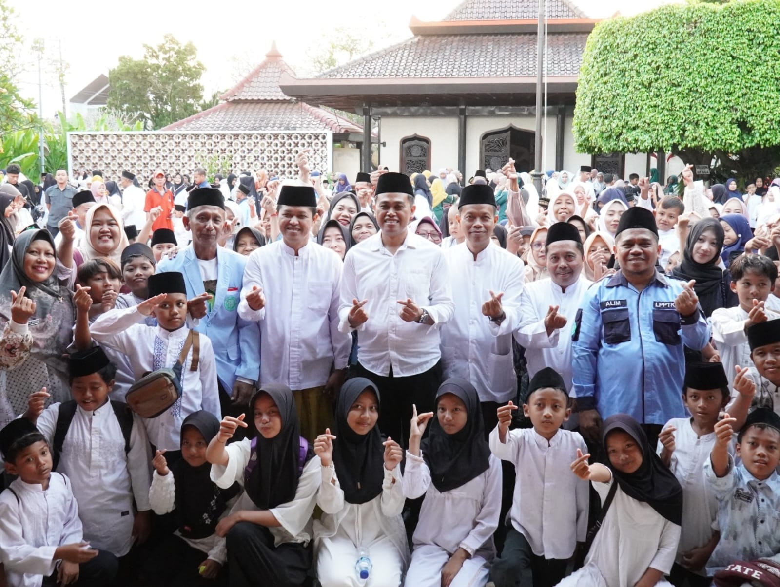 Doa Bersama Haul Bung Karno, Wali Kota Ajak BKPRMI Perkuat Semangat Kebangsaan Generasi Muda